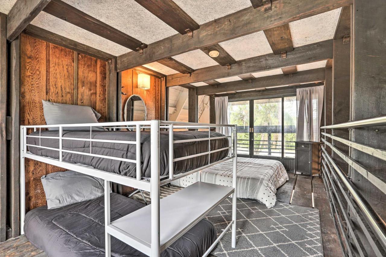 Authentic Clewiston Home With Outdoor Game Room エクステリア 写真