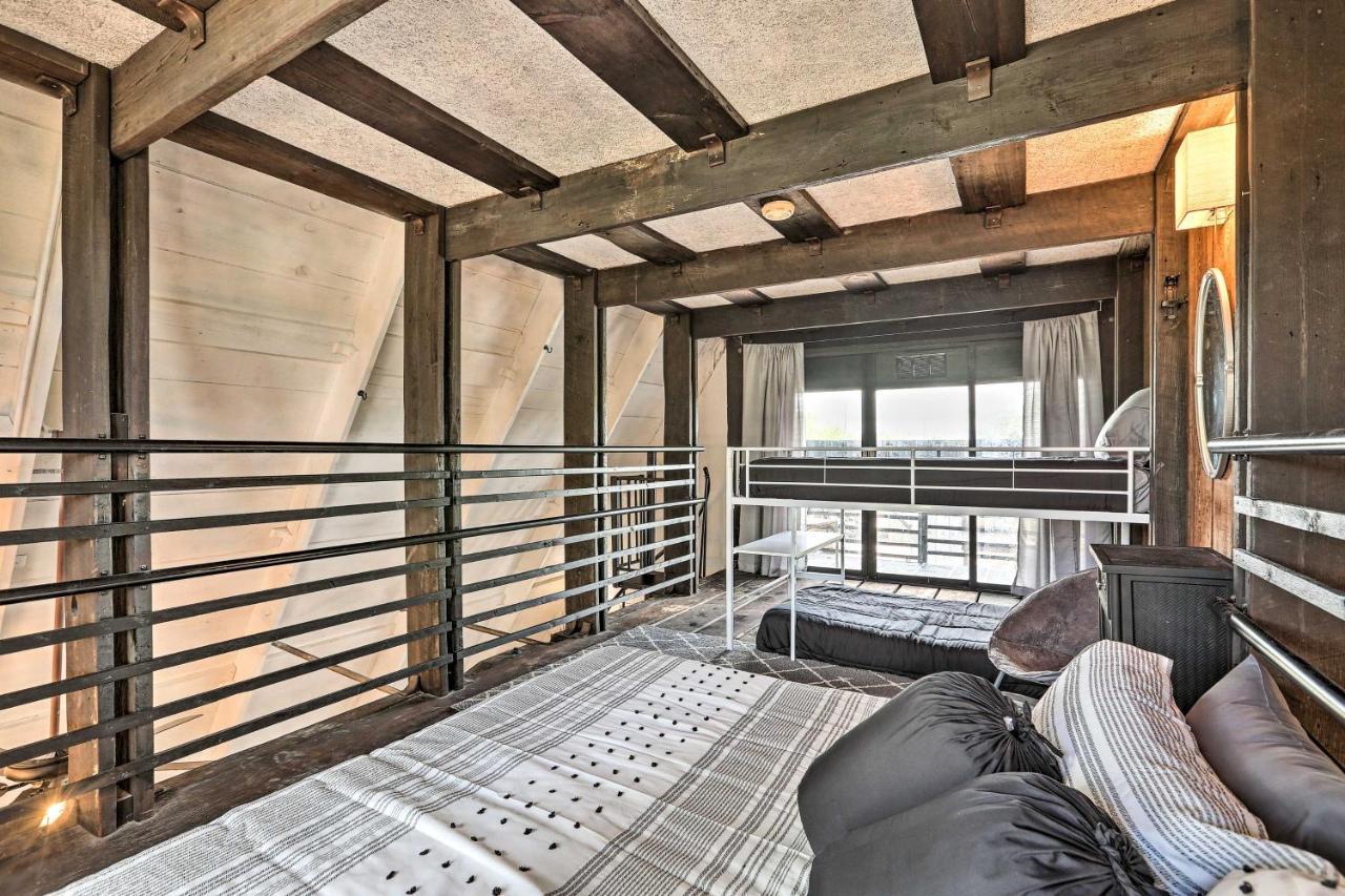 Authentic Clewiston Home With Outdoor Game Room エクステリア 写真